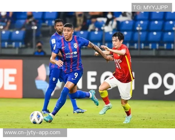 佳兆业与申花对决前瞻分析双方战术与球员状态深度解读